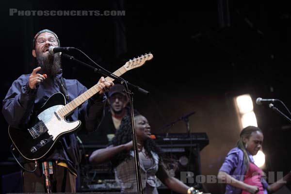 GROUNDATION - 2009-06-26 - PARIS - Hippodrome de Longchamp - 